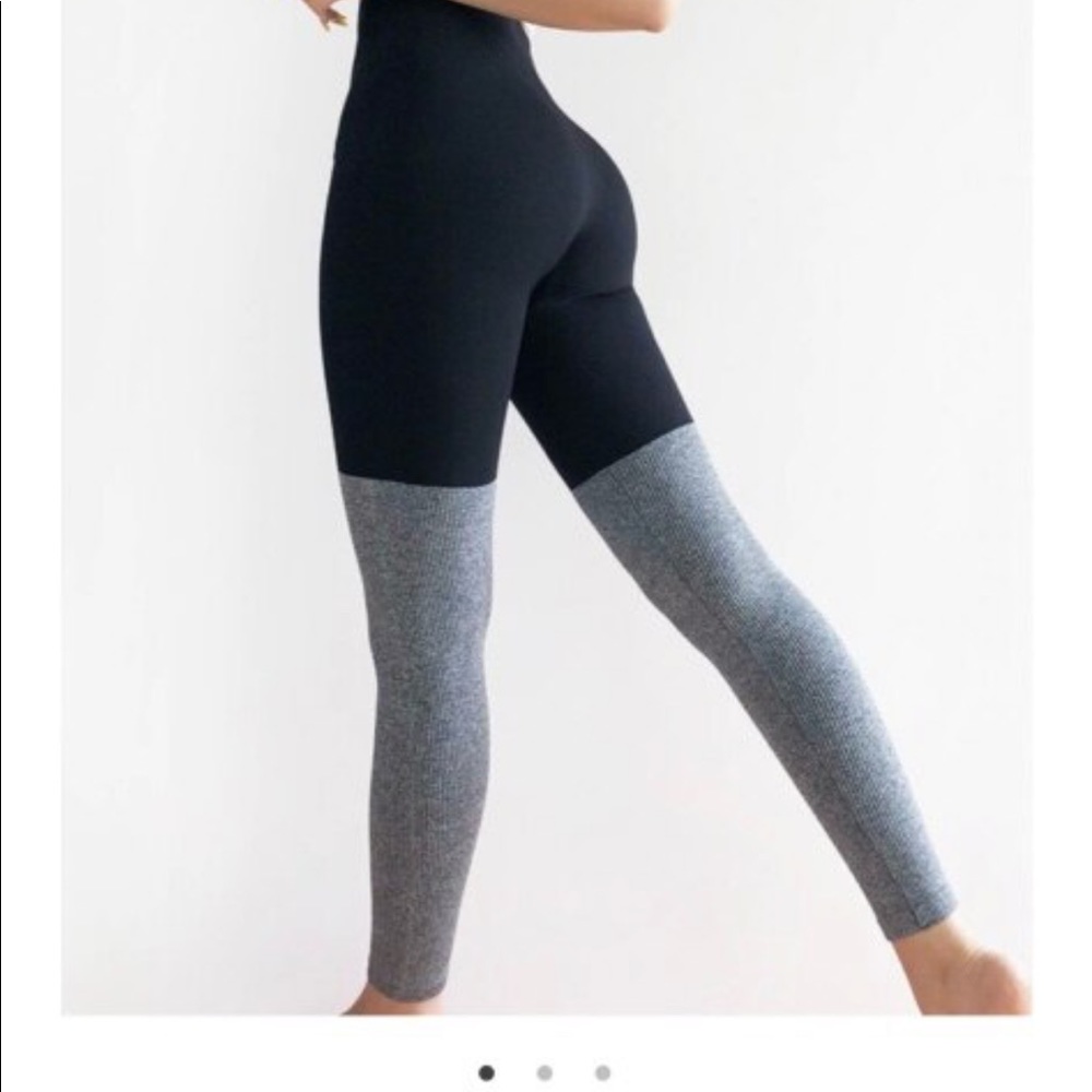Astoria activewear leggings